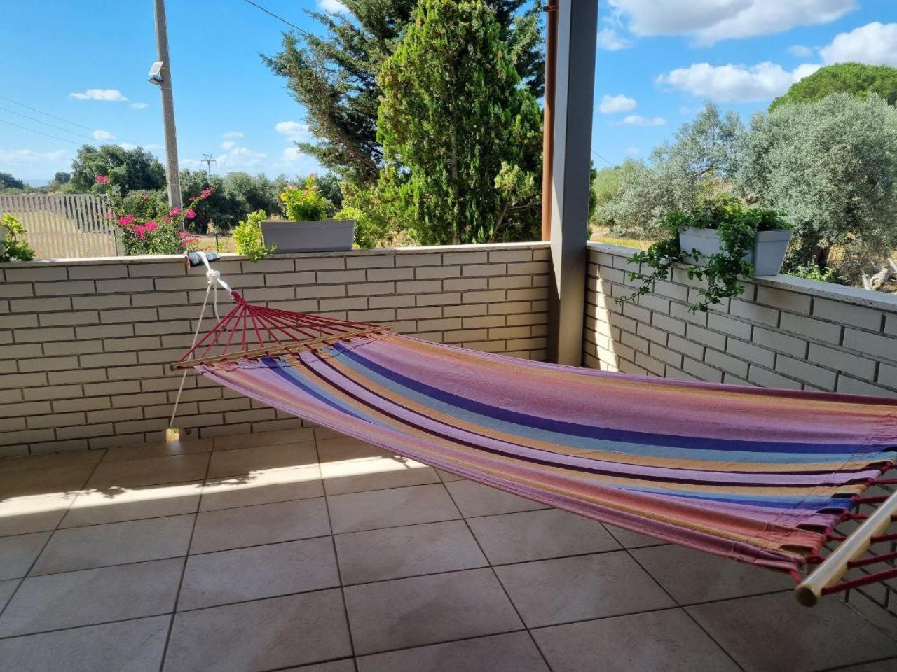 Accogliente Villa Con Piscina 卡尔塔吉罗 外观 照片